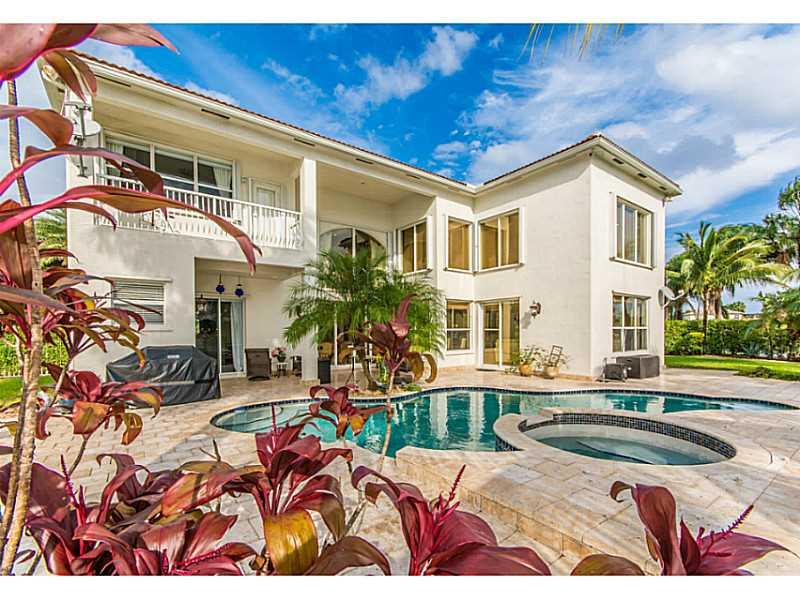 SUNSET LAKES PLAT THREE 1 - Residential