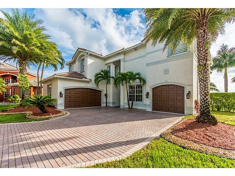 SUNSET LAKES PLAT THREE 1 - Residential