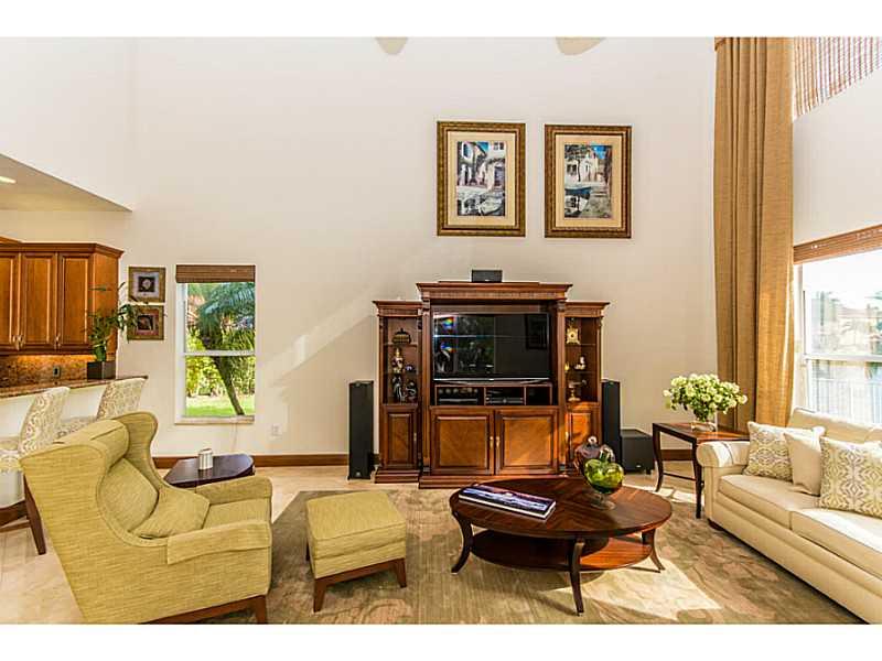 SUNSET LAKES PLAT THREE 1 - Residential