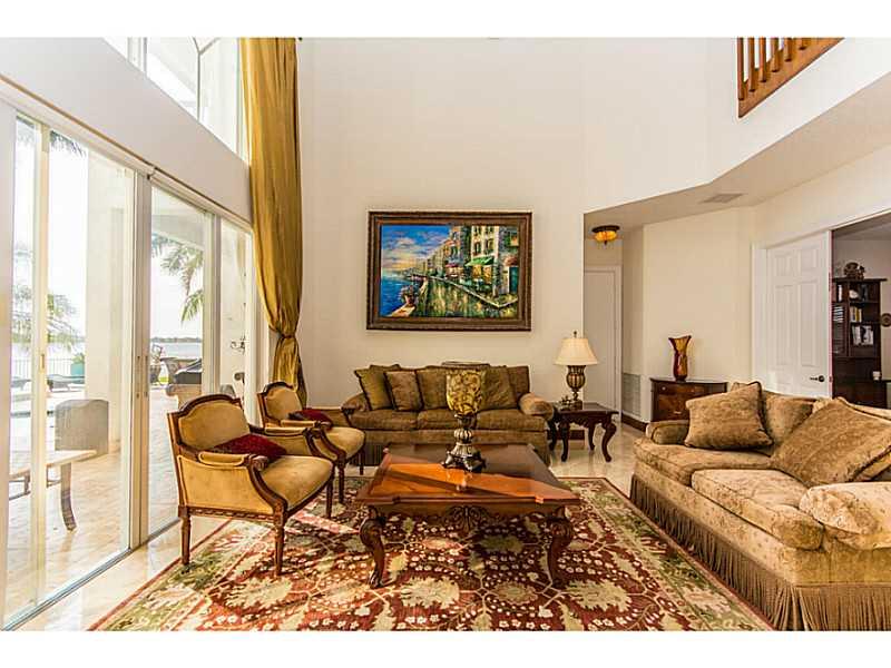 SUNSET LAKES PLAT THREE 1 - Residential