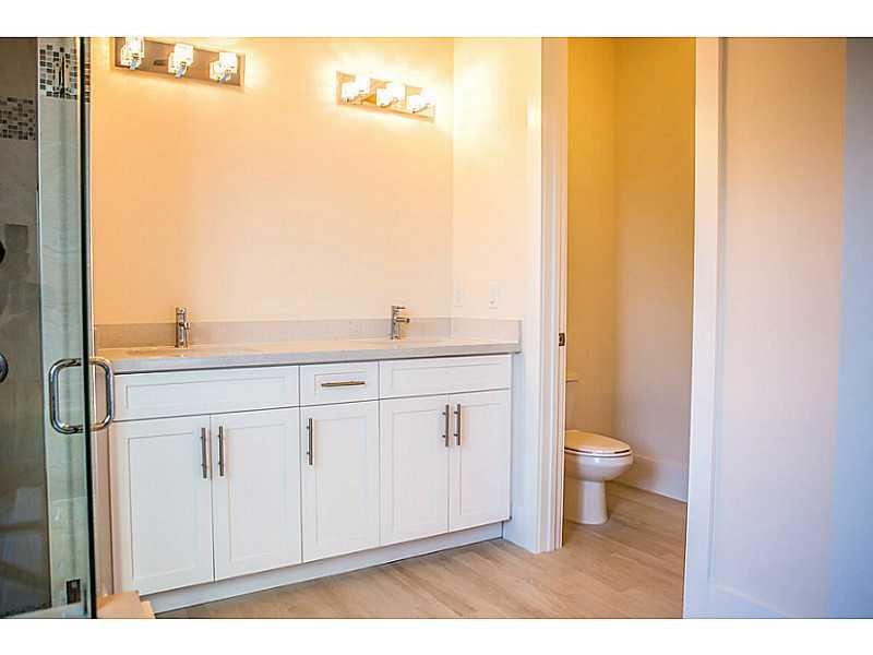 A WALK IN THE FALLS PARK - Residential