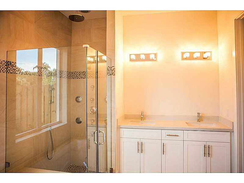 A WALK IN THE FALLS PARK - Residential