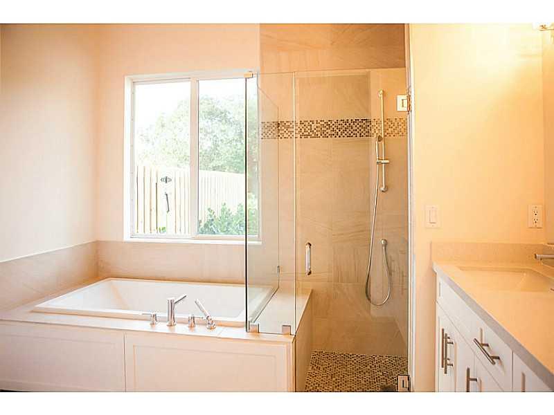 A WALK IN THE FALLS PARK - Residential