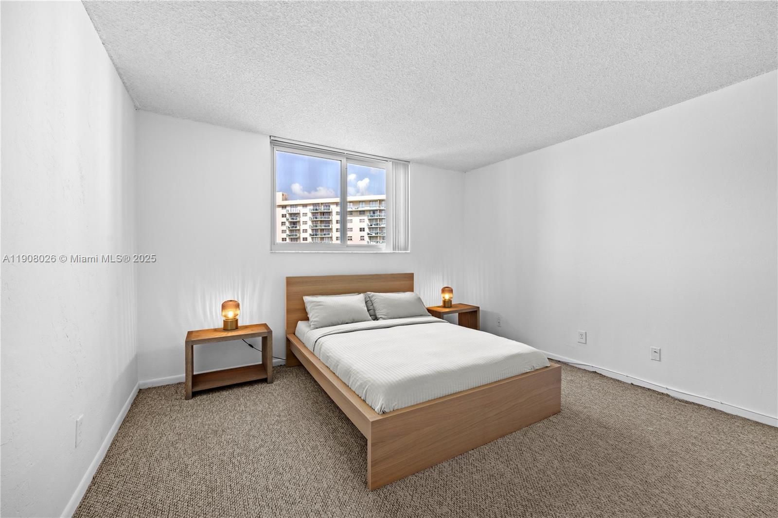 OCEANVIEW BUILDING B COND - Residential