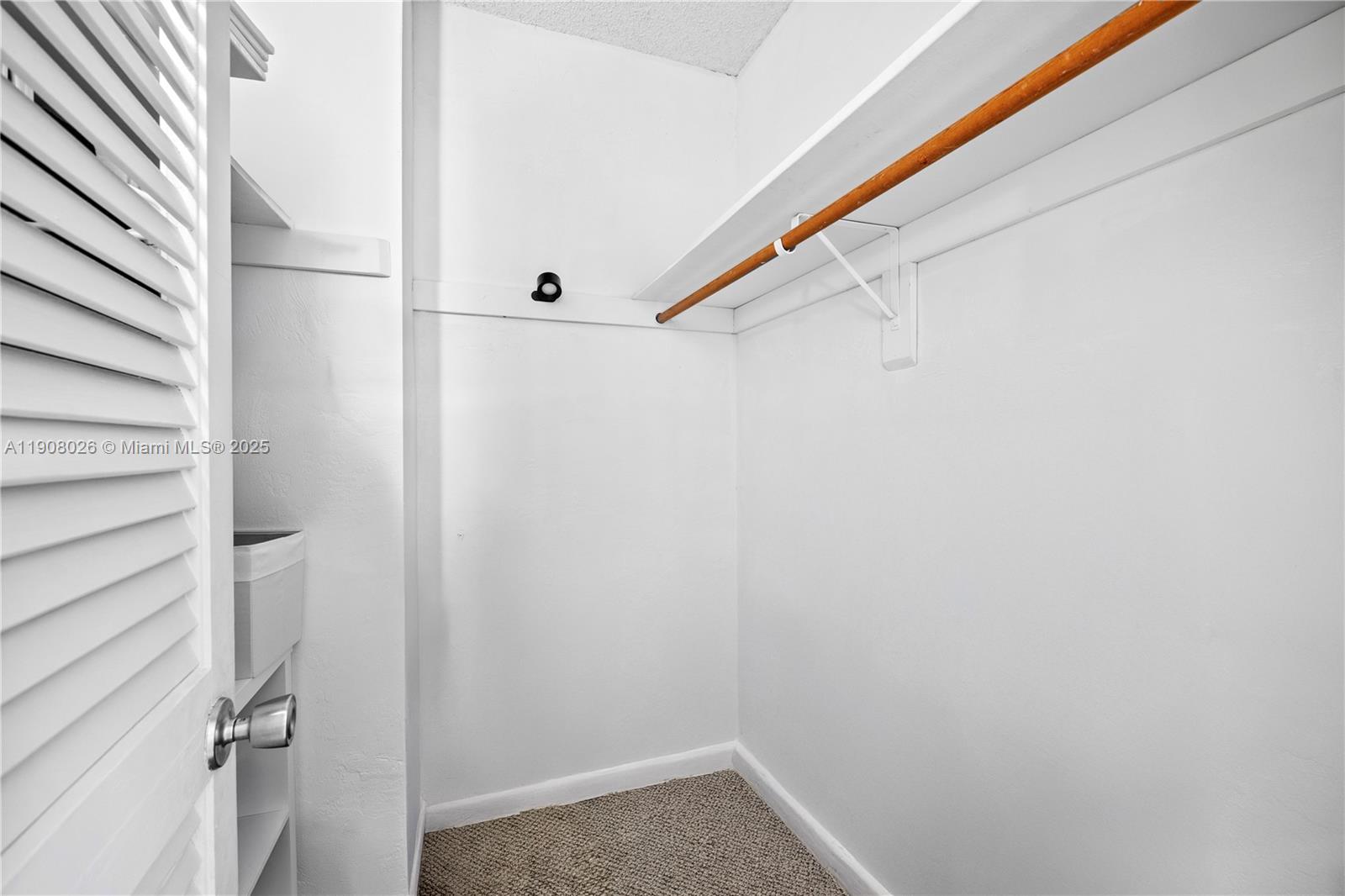 OCEANVIEW BUILDING B COND - Residential