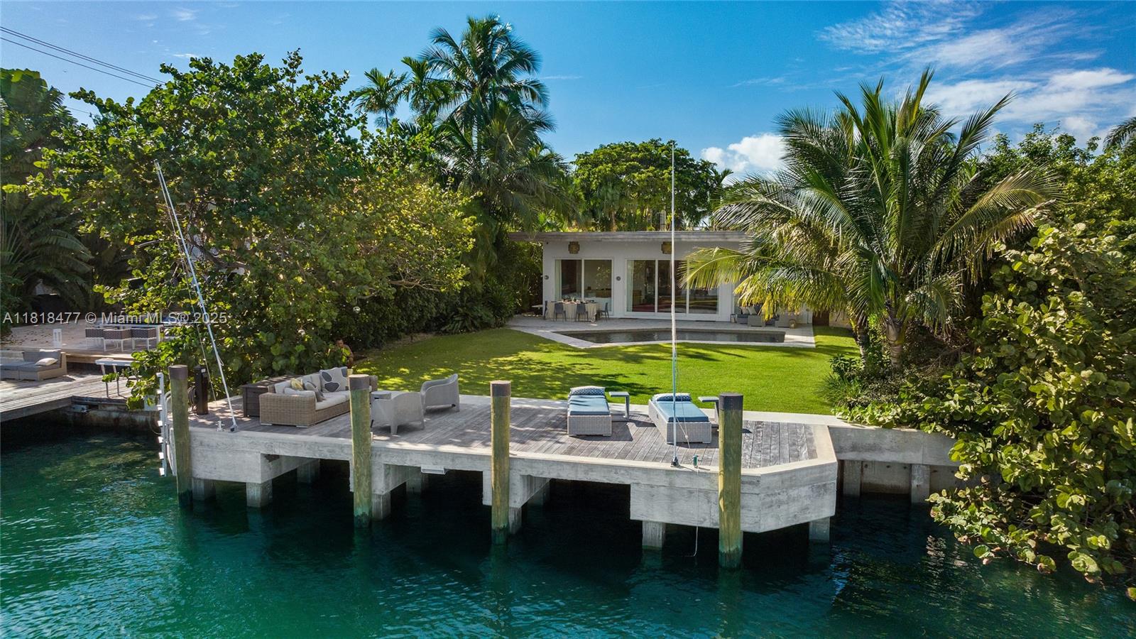 DI LIDO ISLAND - Residential Lease