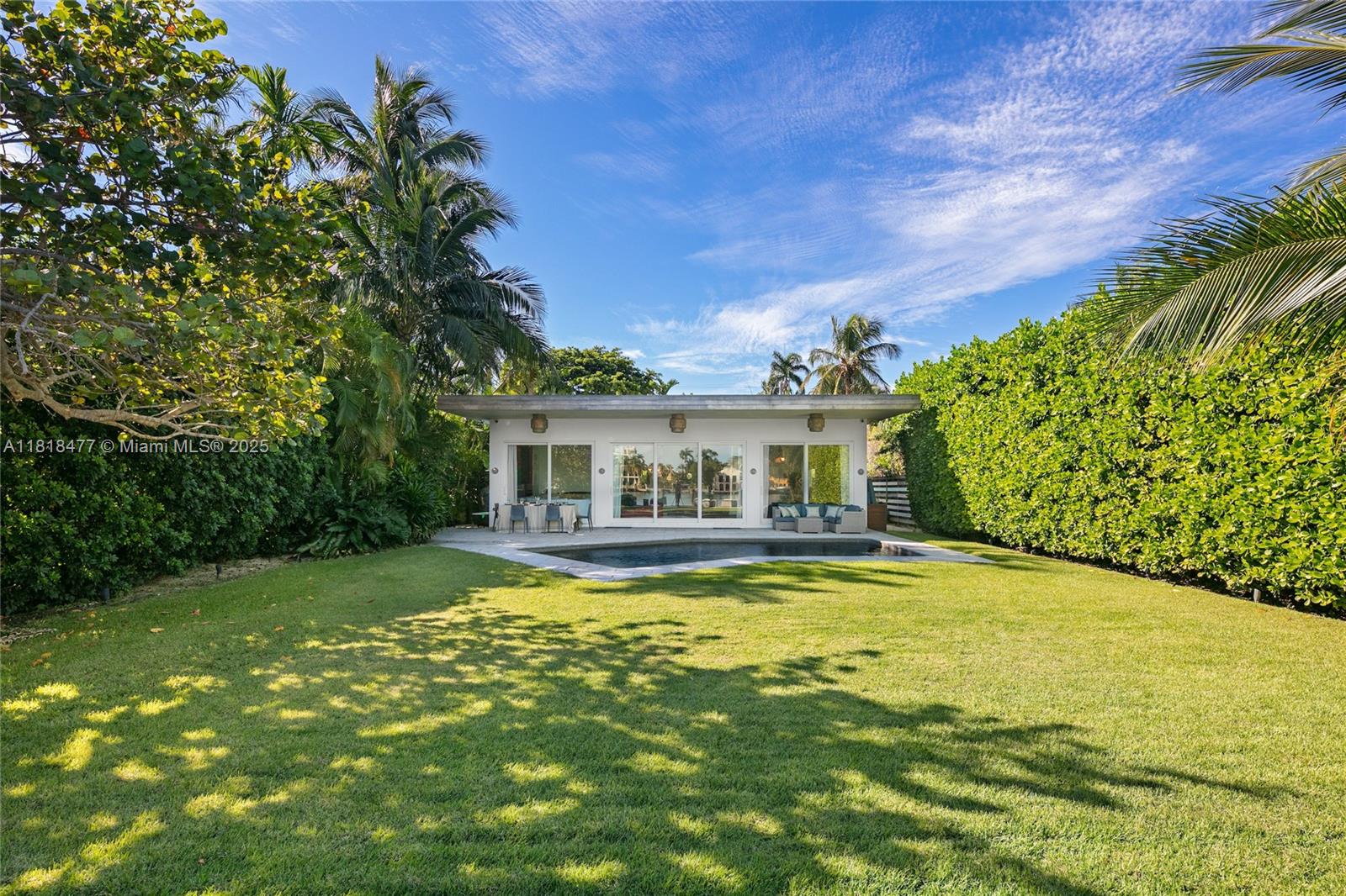 DI LIDO ISLAND - Residential Lease