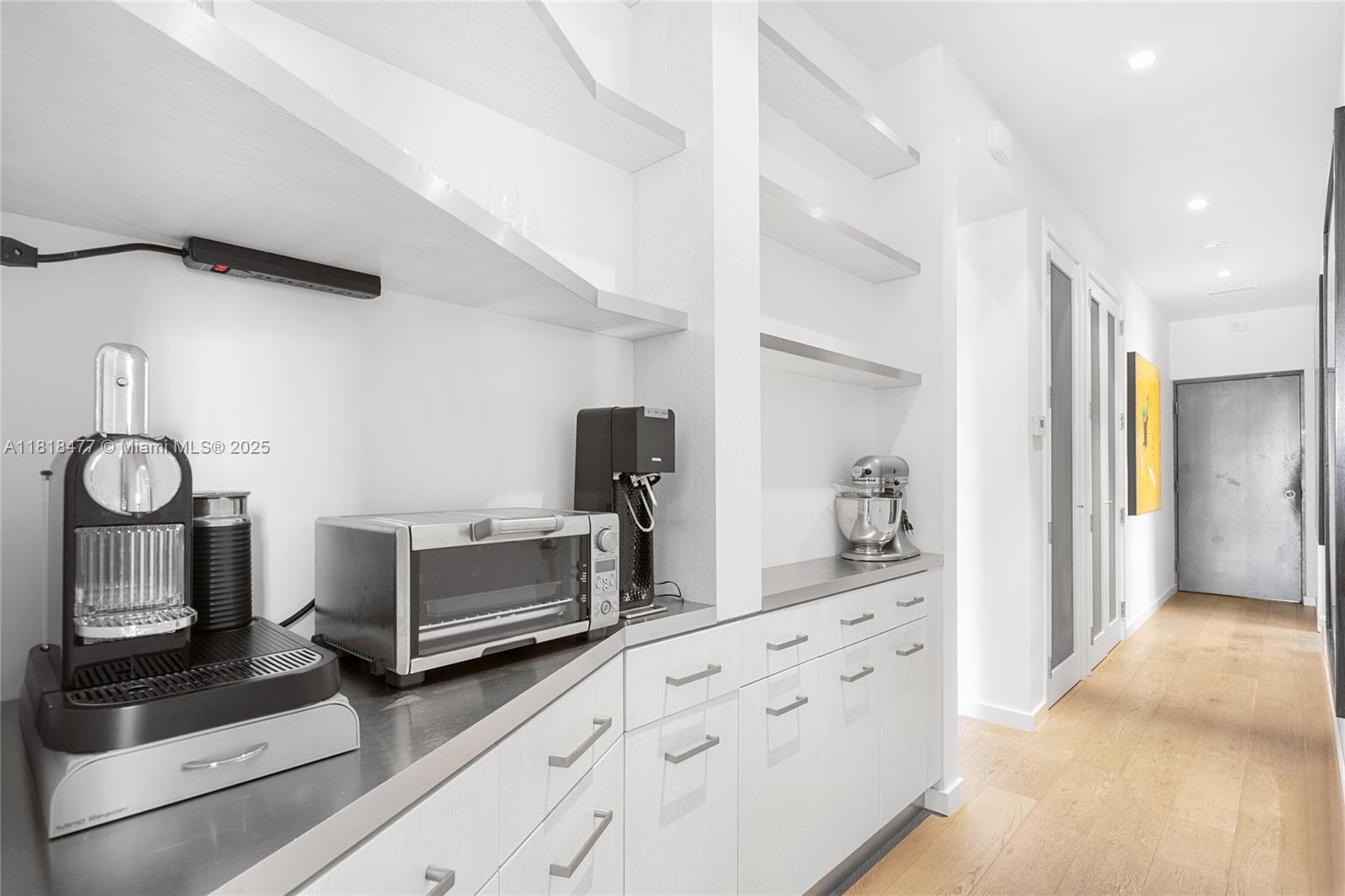 DI LIDO ISLAND - Residential Lease