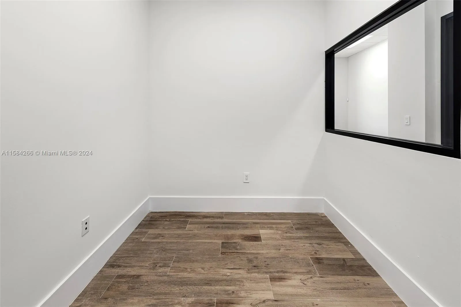 Hollywood, Florida 33021, United States, ,Commercial,Active,58097