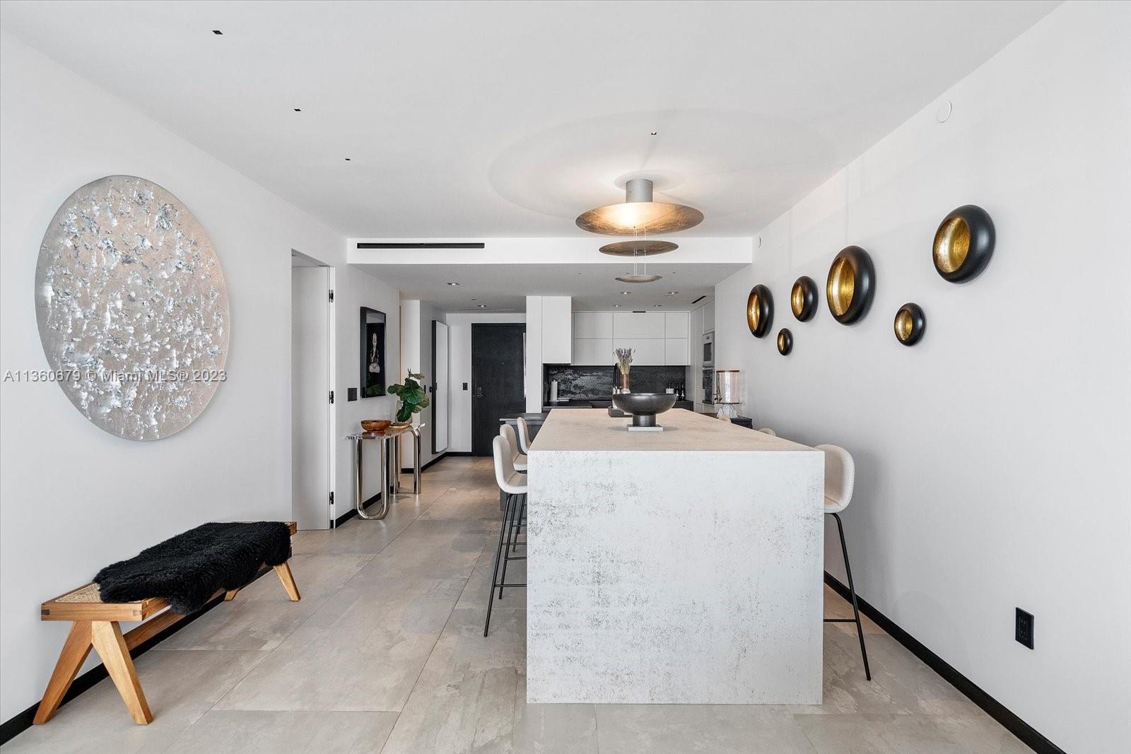 THE GRAND VENETIAN CONDO - Residential