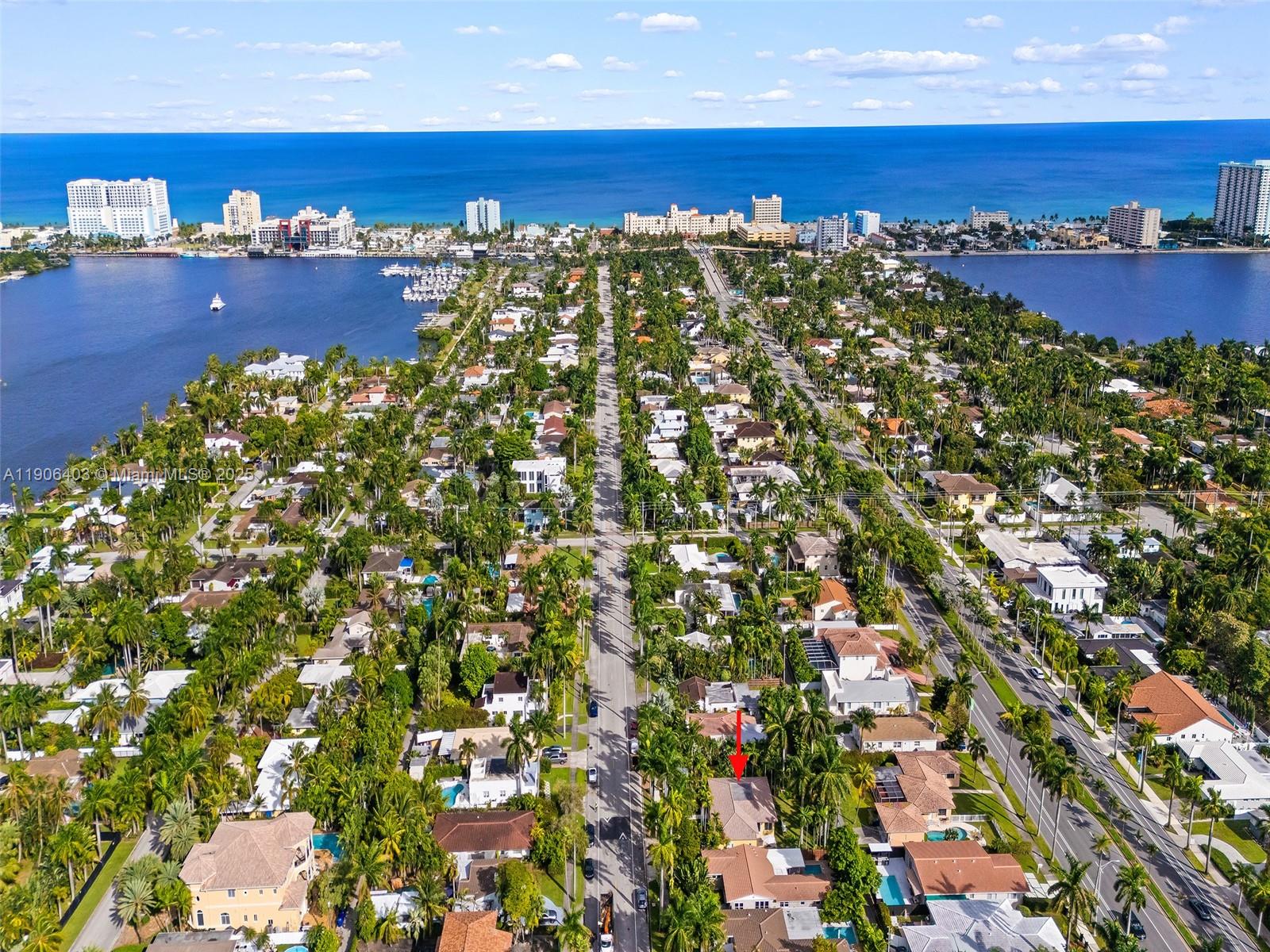 HOLLYWOOD LAKES SECTION - Residential