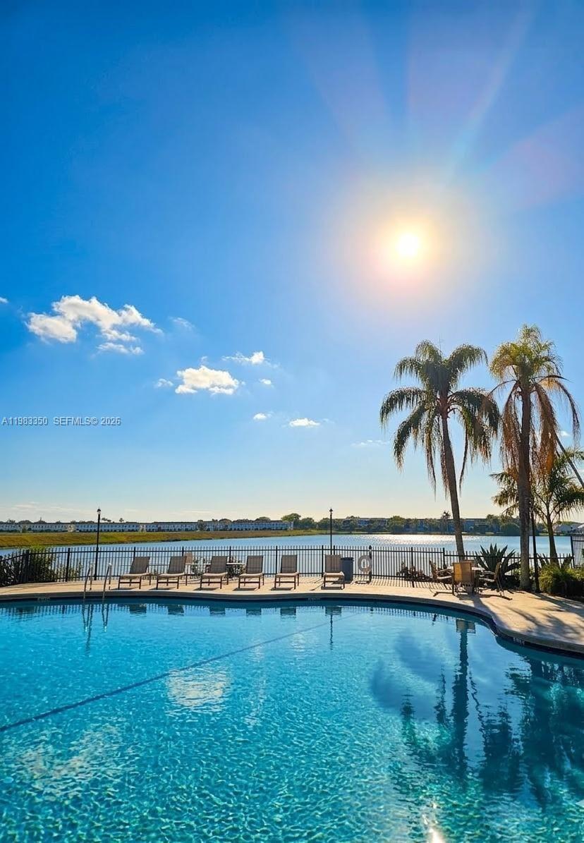 QUATRAINE CONDO III - Residential Lease