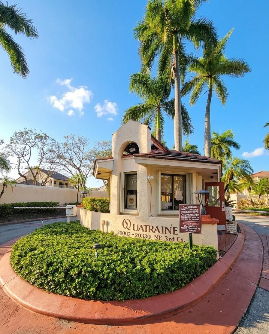 QUATRAINE CONDO III - Residential Lease