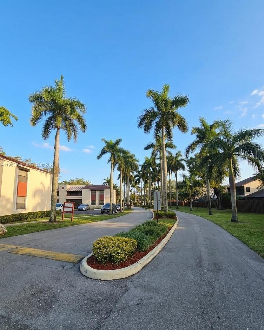 QUATRAINE CONDO III - Residential Lease