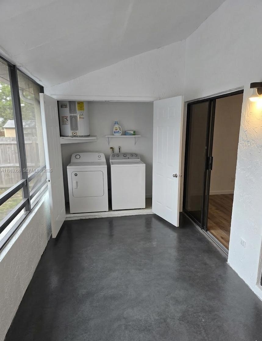 QUATRAINE CONDO III - Residential Lease