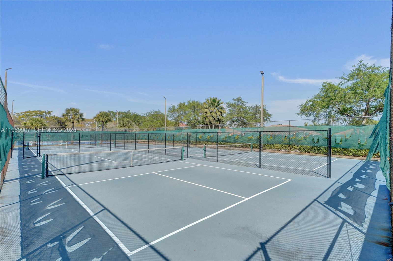 WELDON CONDOMINIUM G - Residential