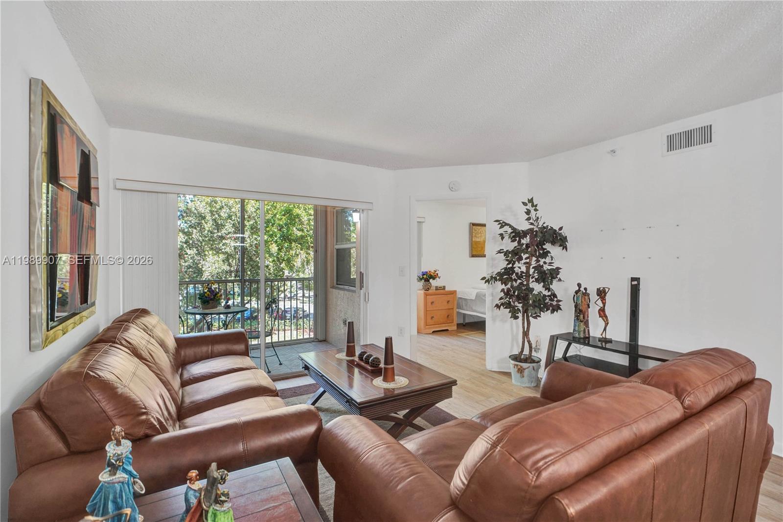 WELDON CONDOMINIUM G - Residential