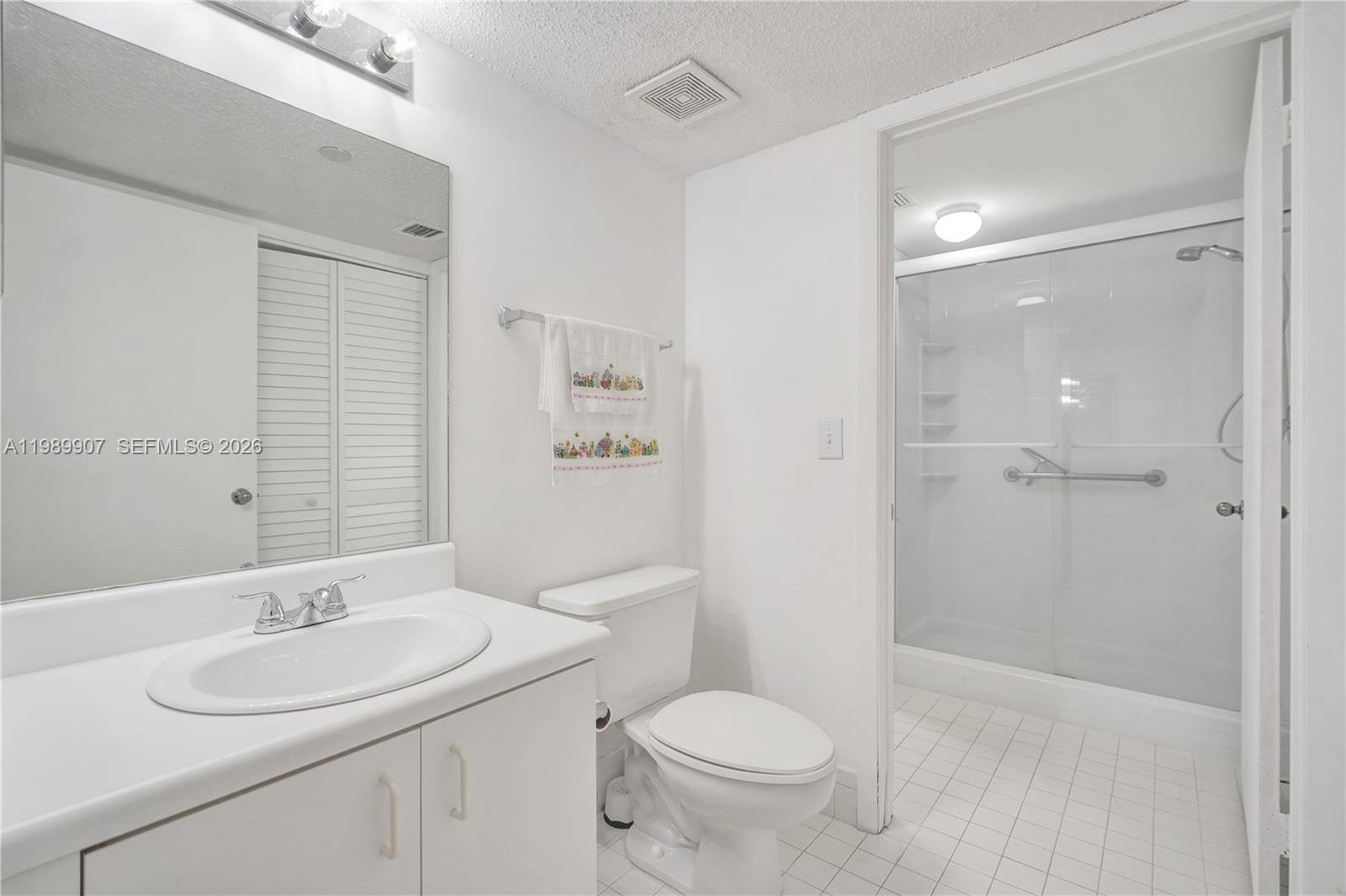 WELDON CONDOMINIUM G - Residential