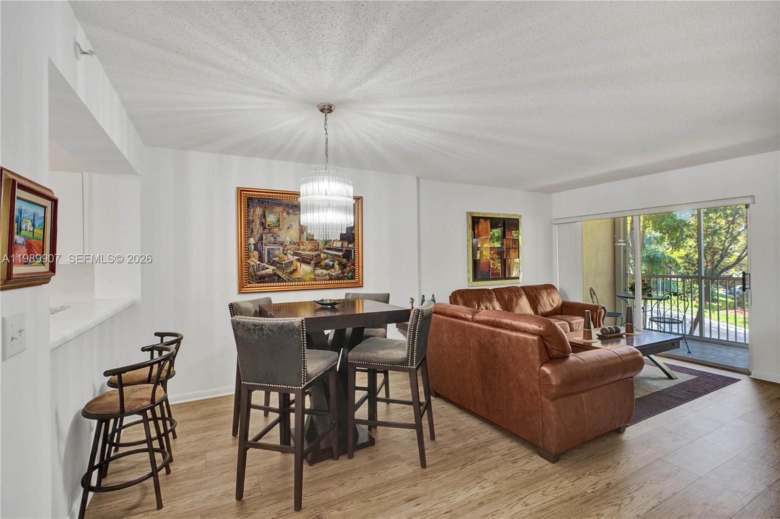 WELDON CONDOMINIUM G - Residential