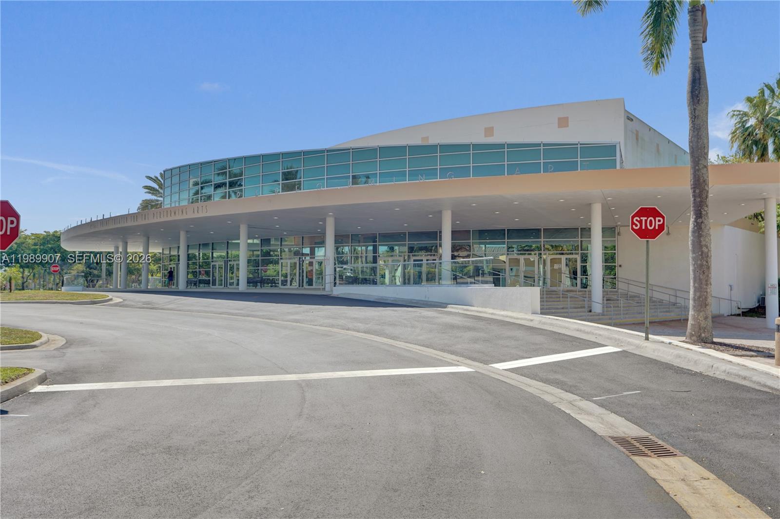 WELDON CONDOMINIUM G - Residential