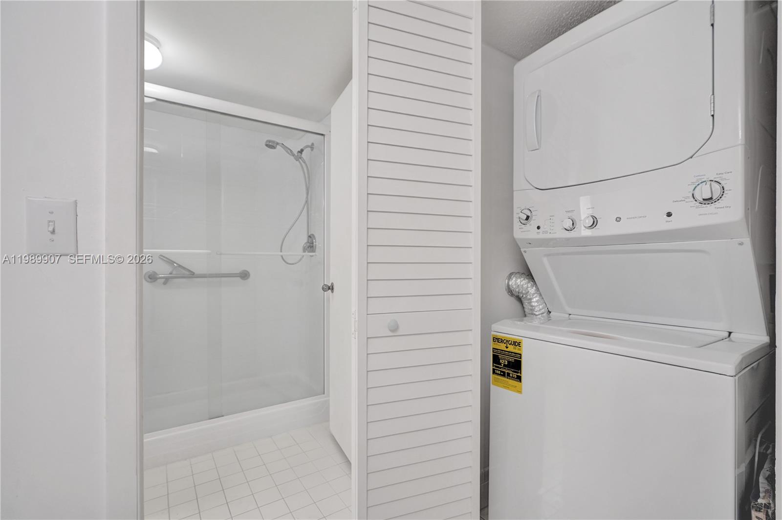 WELDON CONDOMINIUM G - Residential