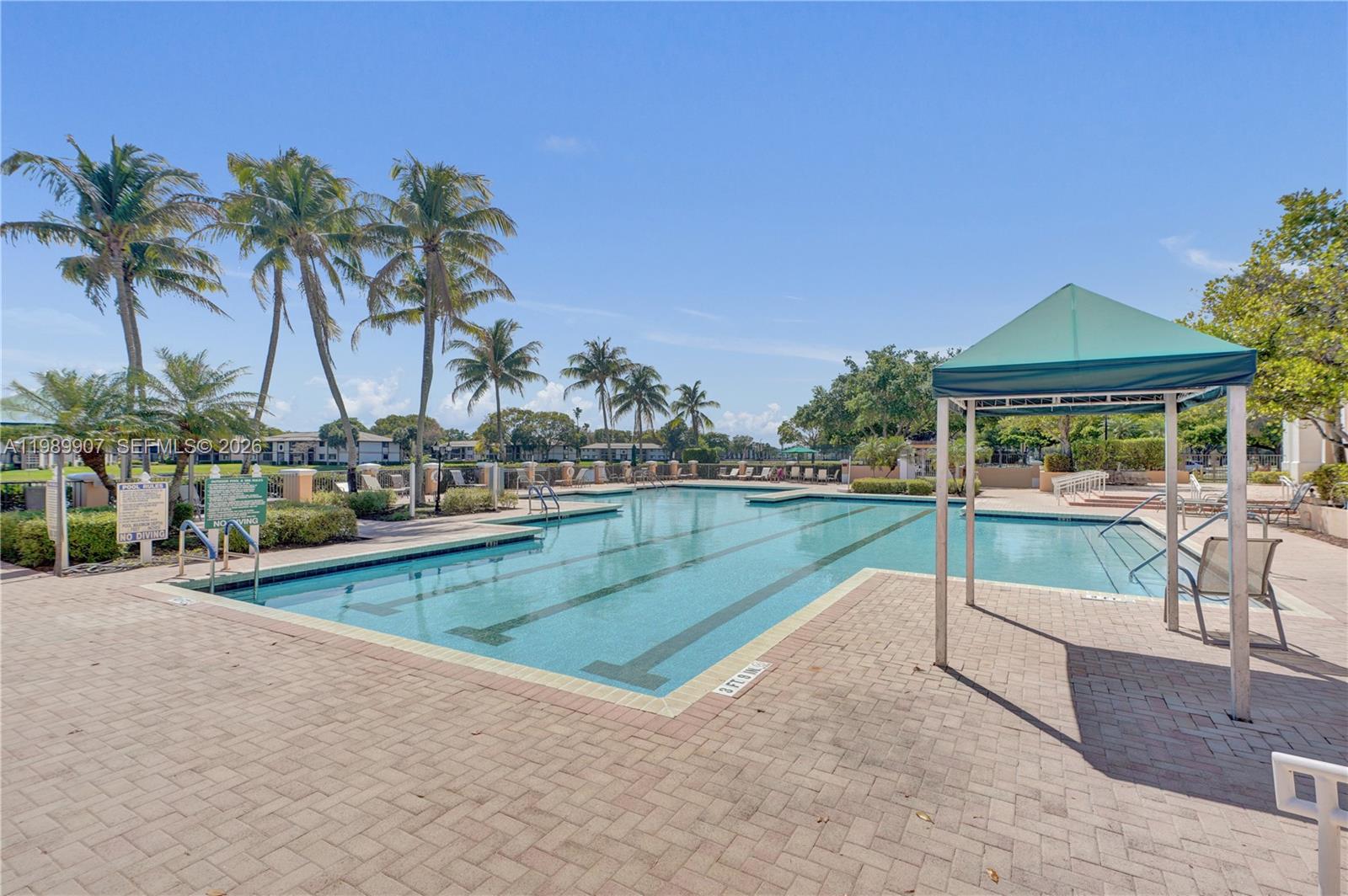 WELDON CONDOMINIUM G - Residential