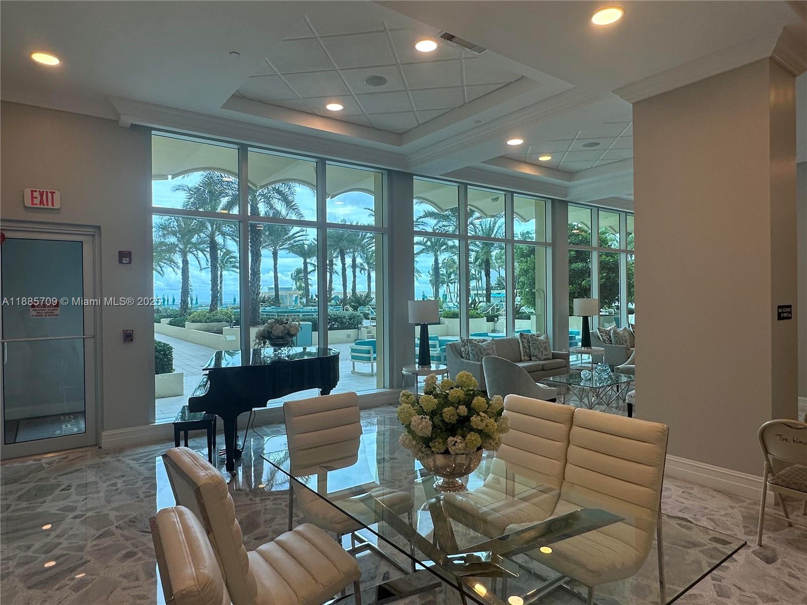 WAVE CONDO - Residential Lease