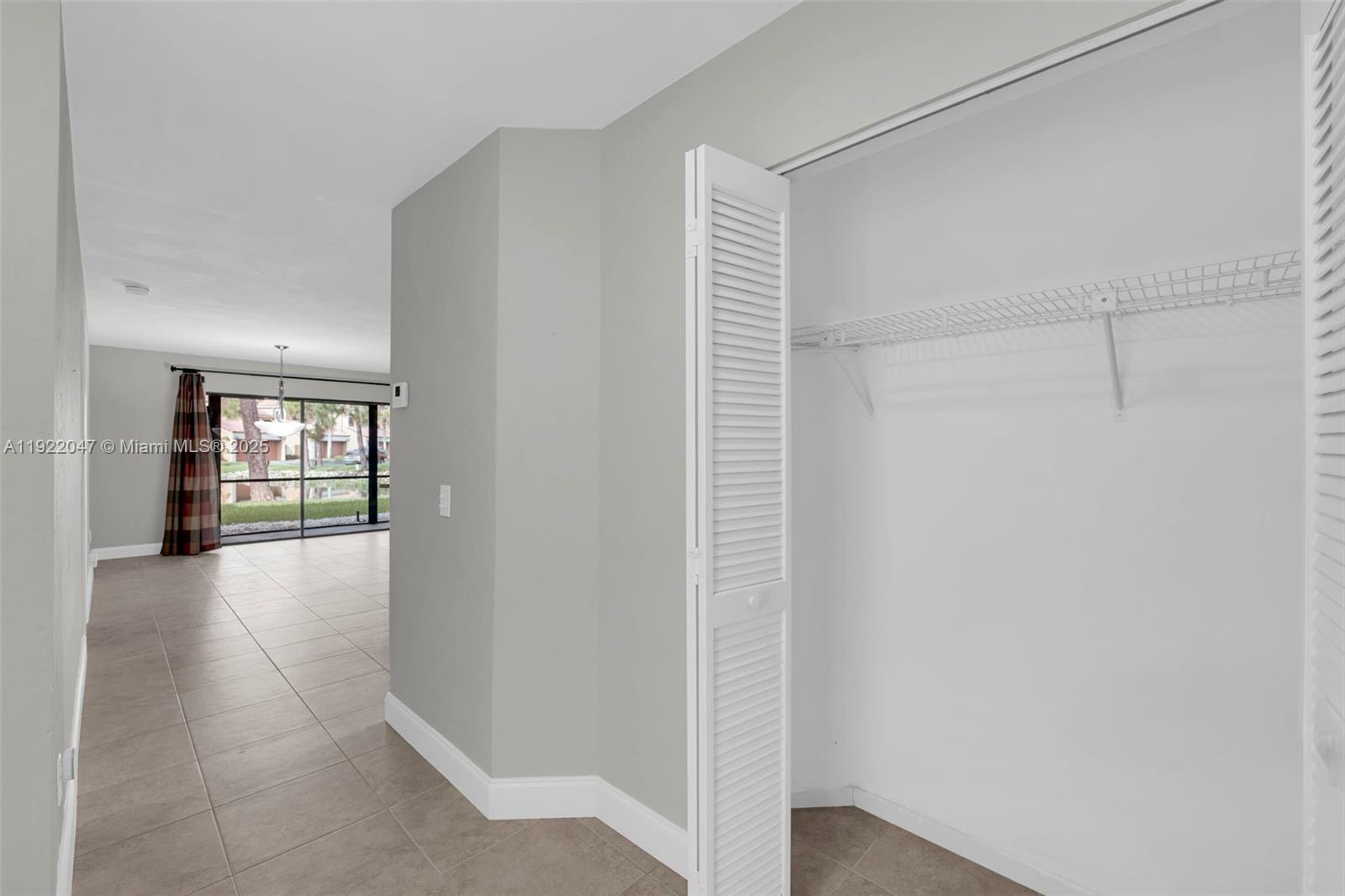 EAGLE RIDGE - Residential