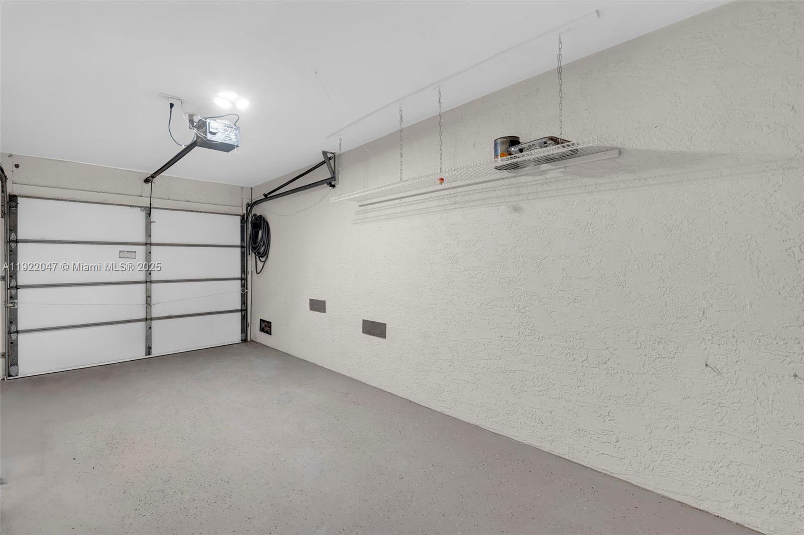 EAGLE RIDGE - Residential