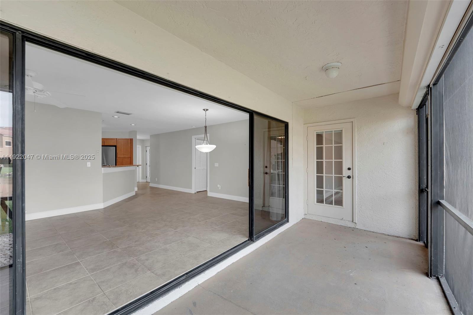 EAGLE RIDGE - Residential