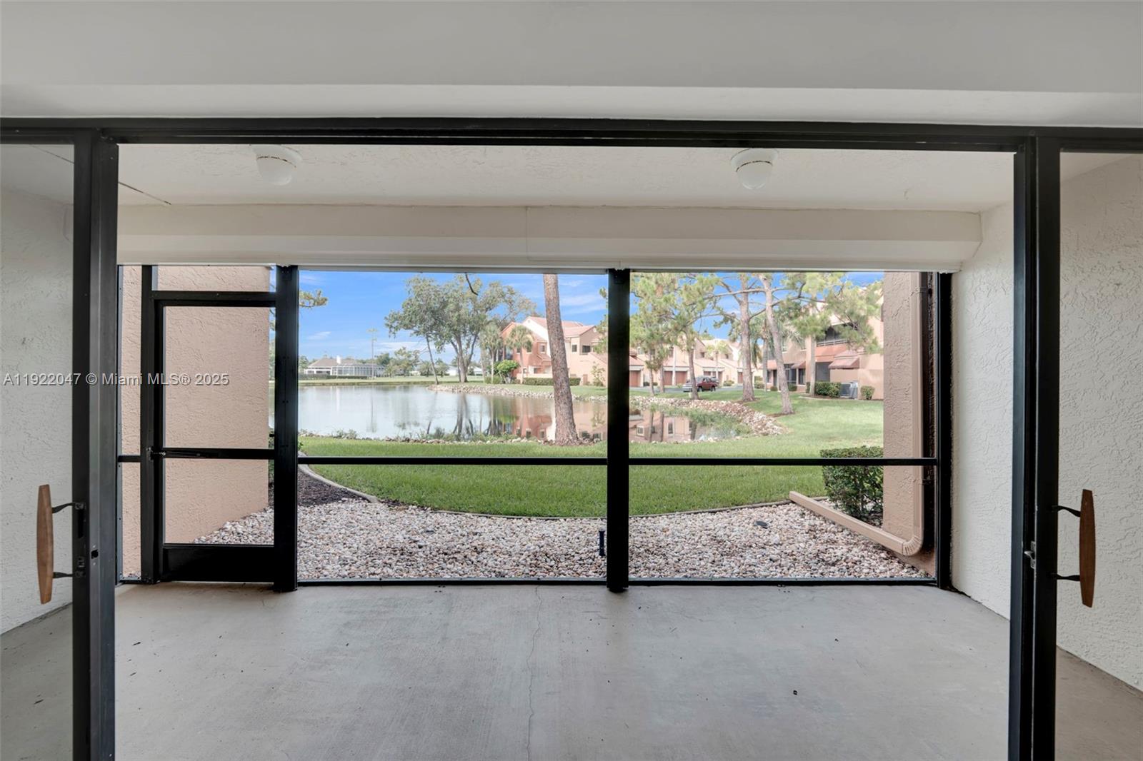 EAGLE RIDGE - Residential