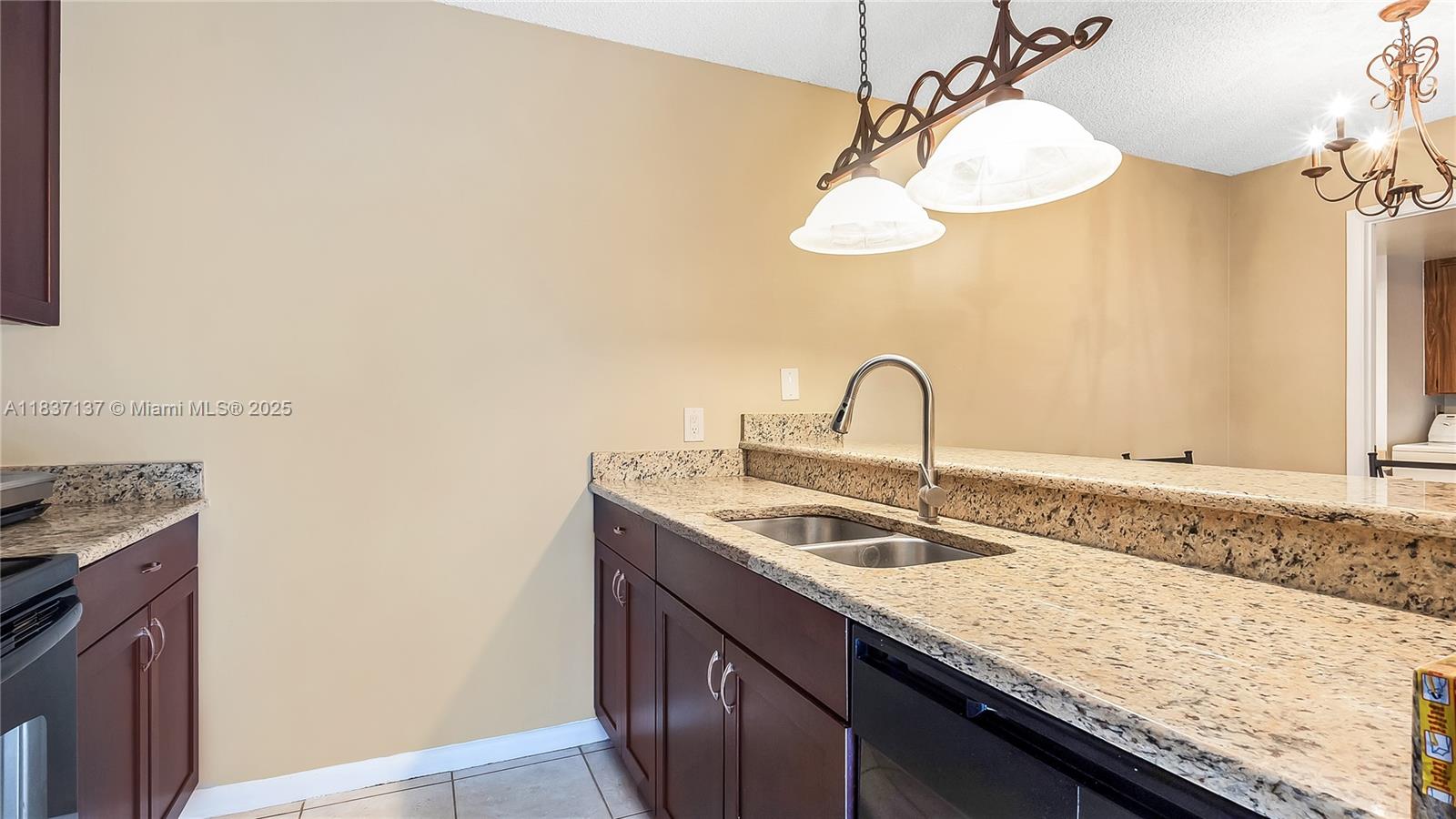 VILLAGE OF SANDALWOOD LAK - Residential