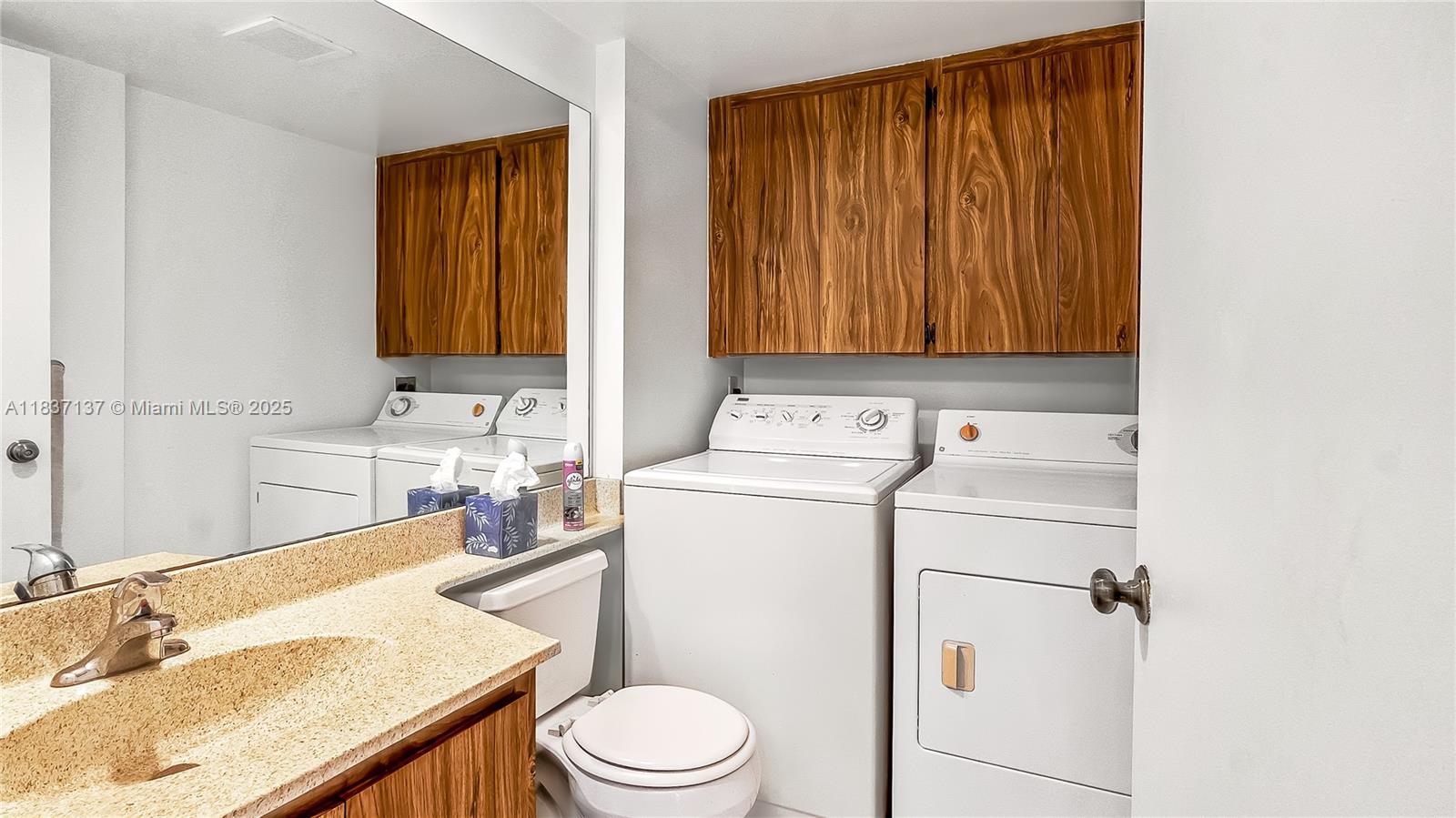 VILLAGE OF SANDALWOOD LAK - Residential