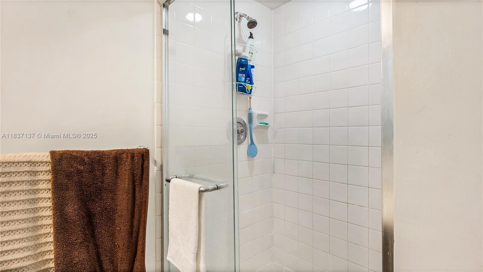 VILLAGE OF SANDALWOOD LAK - Residential