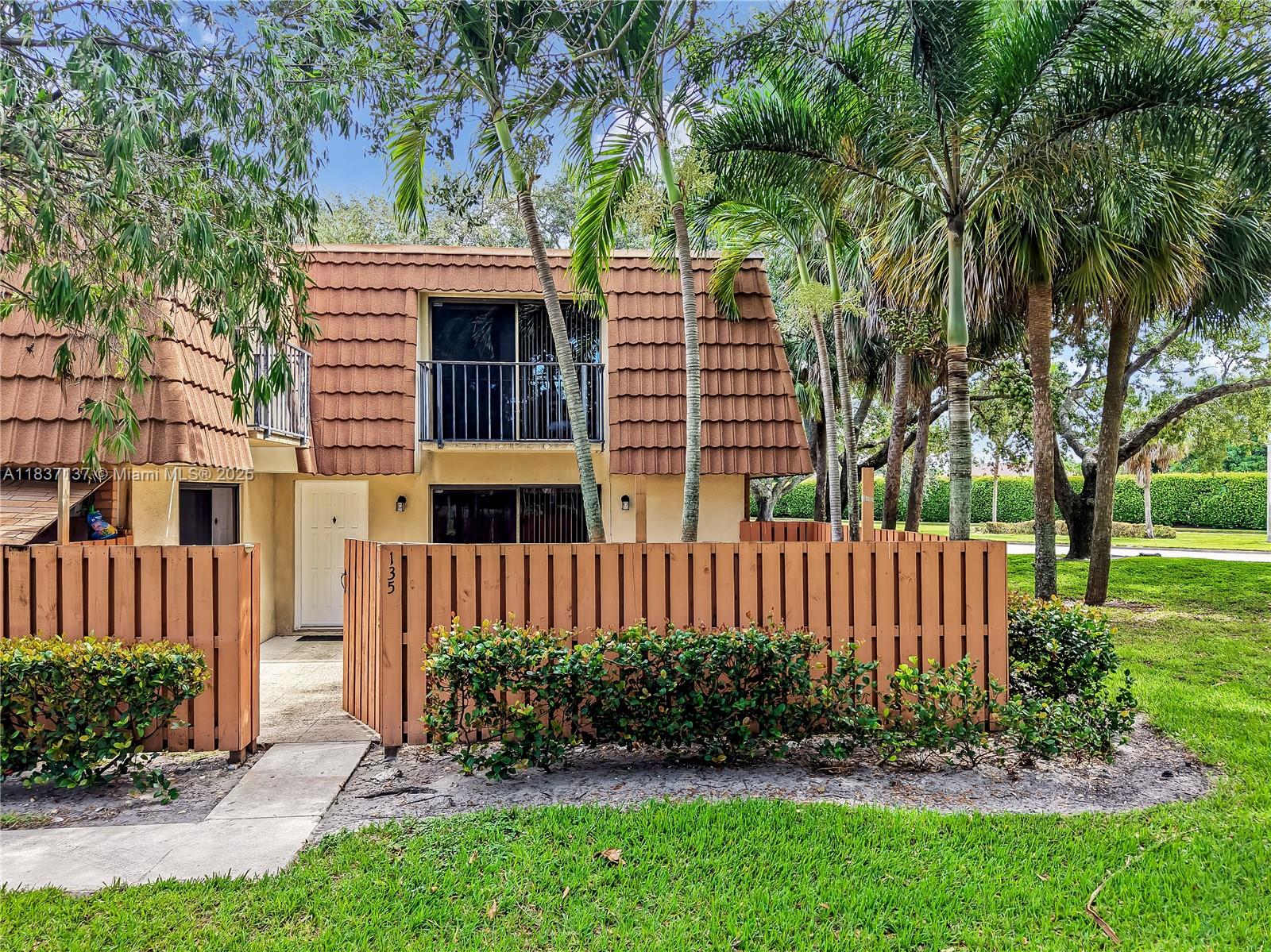 VILLAGE OF SANDALWOOD LAK - Residential