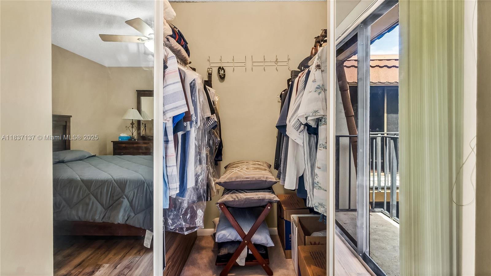 VILLAGE OF SANDALWOOD LAK - Residential