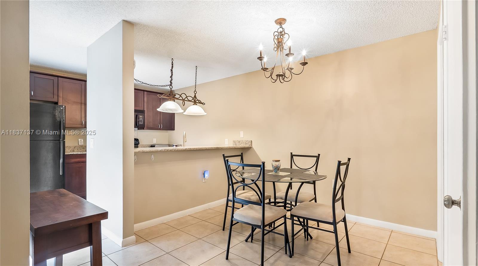 VILLAGE OF SANDALWOOD LAK - Residential