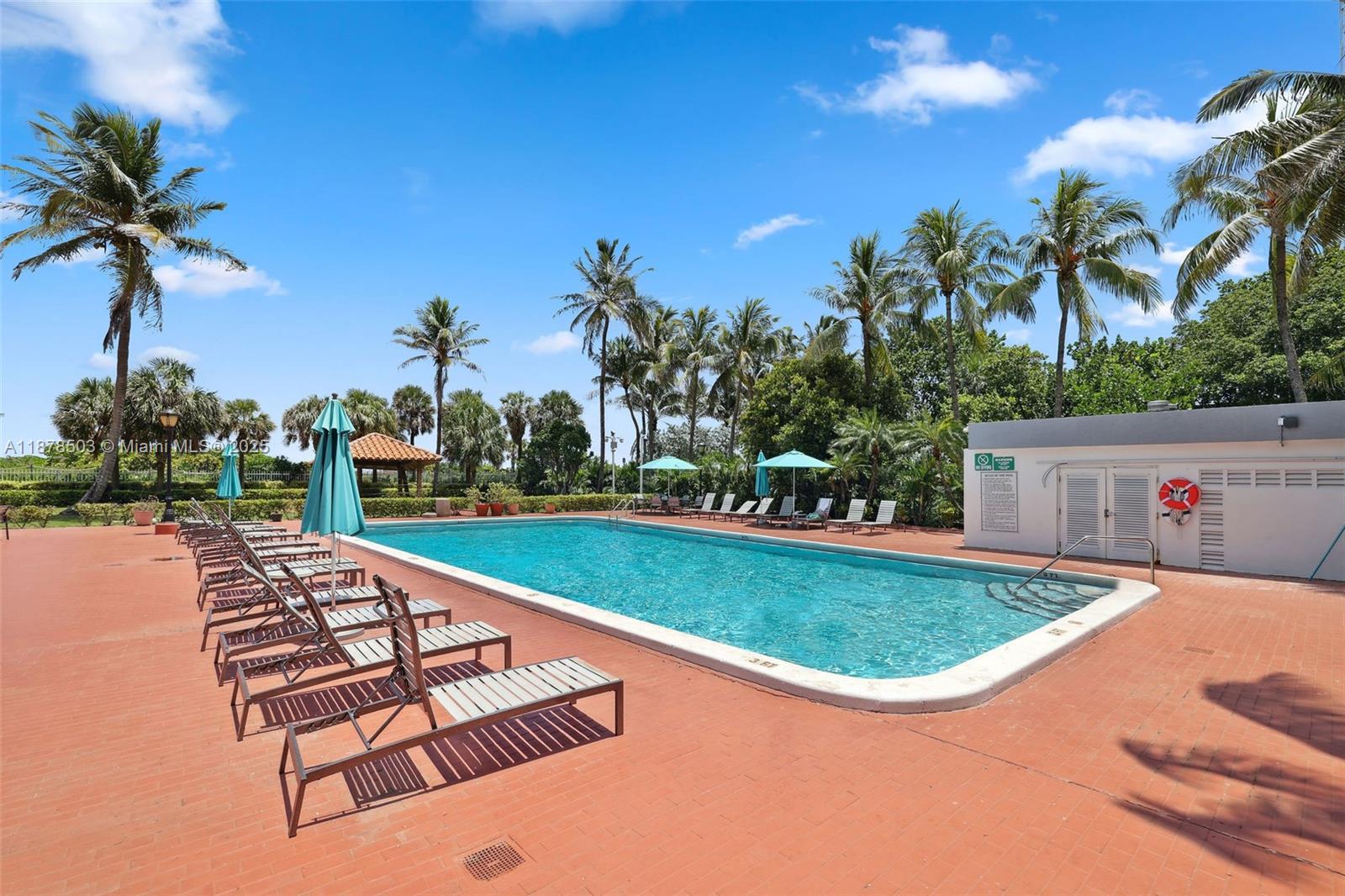 THE RIVIERA CONDO - Residential