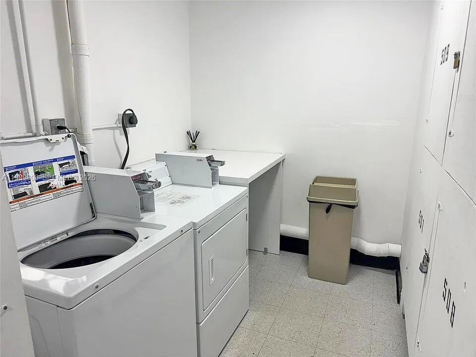 ASHLEIGH HOUSE CONDO - Residential