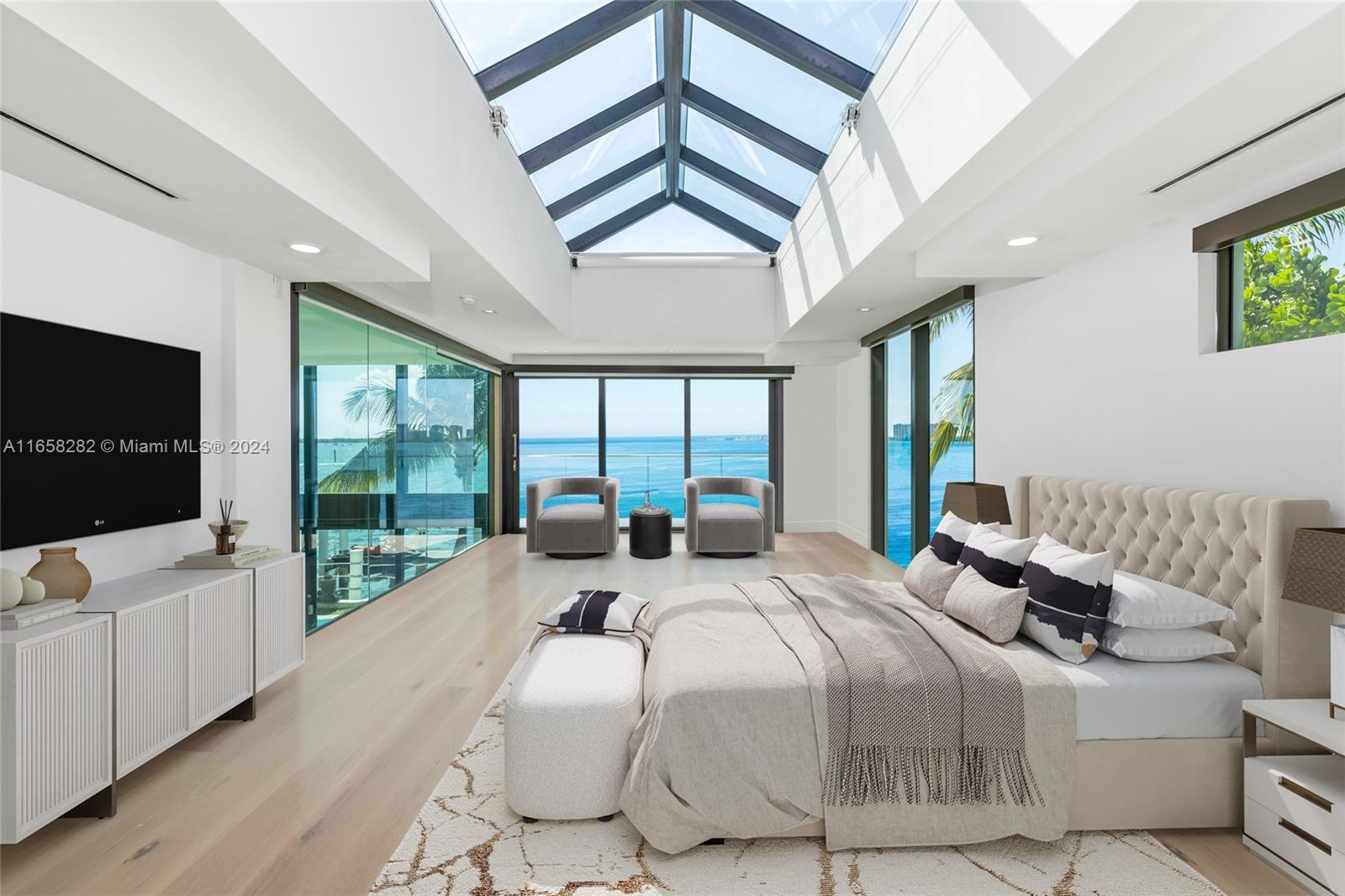 BISCAYNE POINT - Residential
