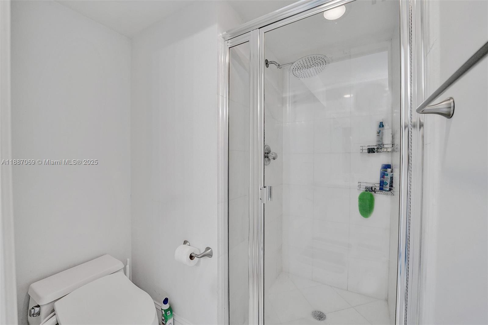 MYSTIC POINTE TOWER 500 C - Residential