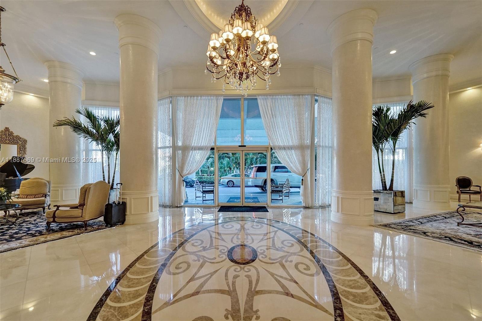 MYSTIC POINTE TOWER 500 C - Residential