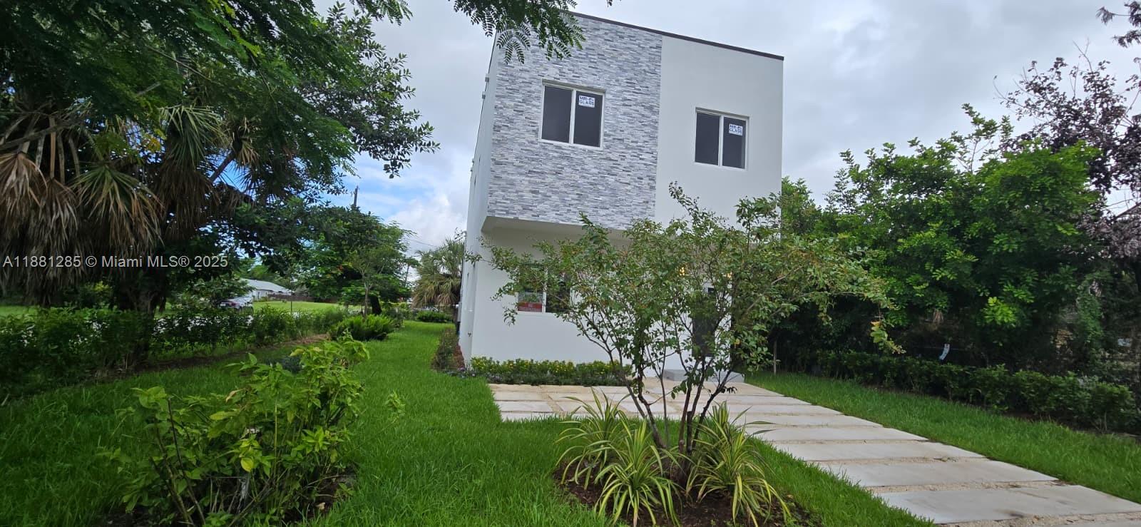 MONTICELLO PARK AMENDED P - Residential