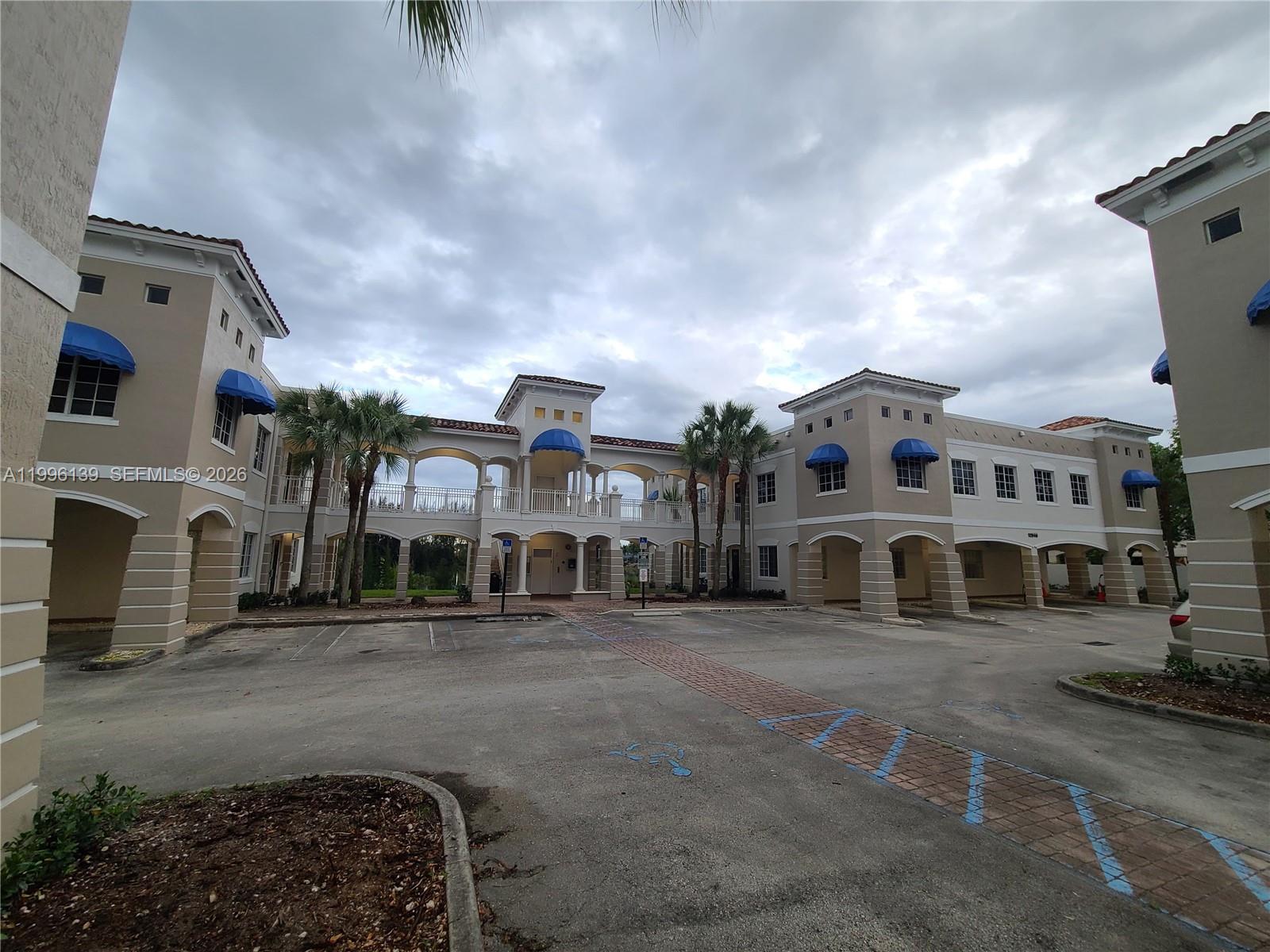 12940 SW 128th St 202