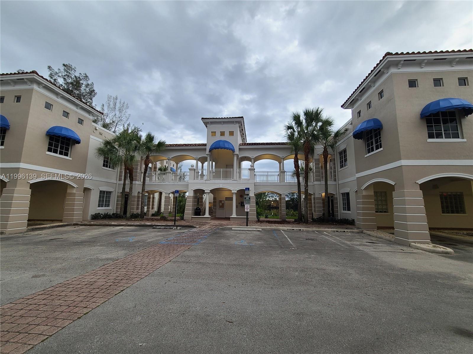 12940 SW 128th St 202