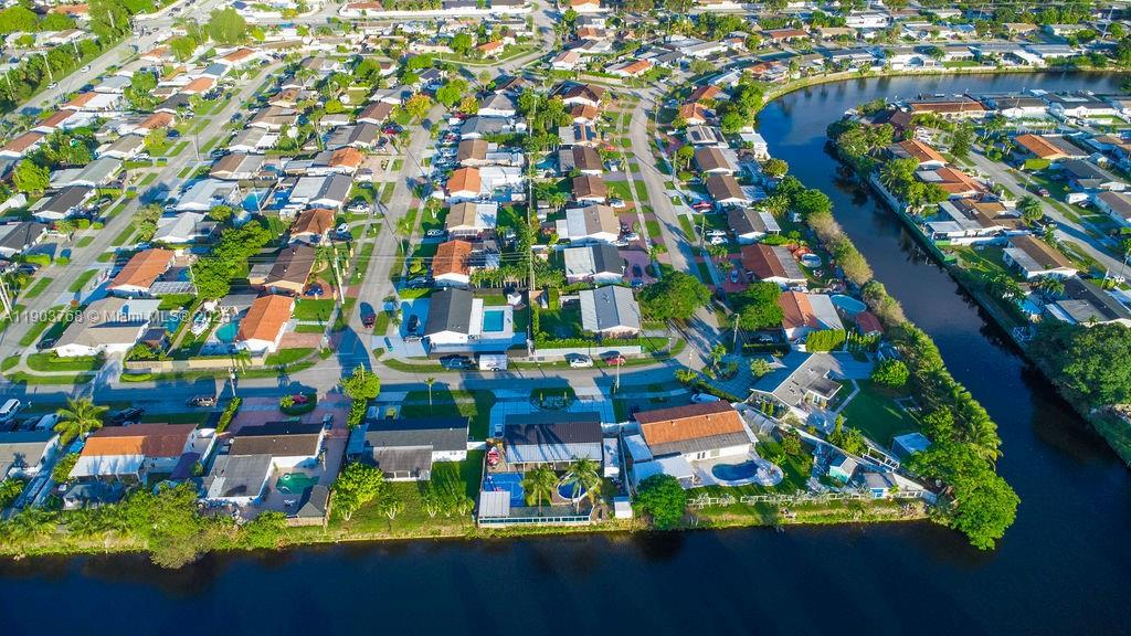 SOUTHWEST MANORS SEC 7PB - Residential