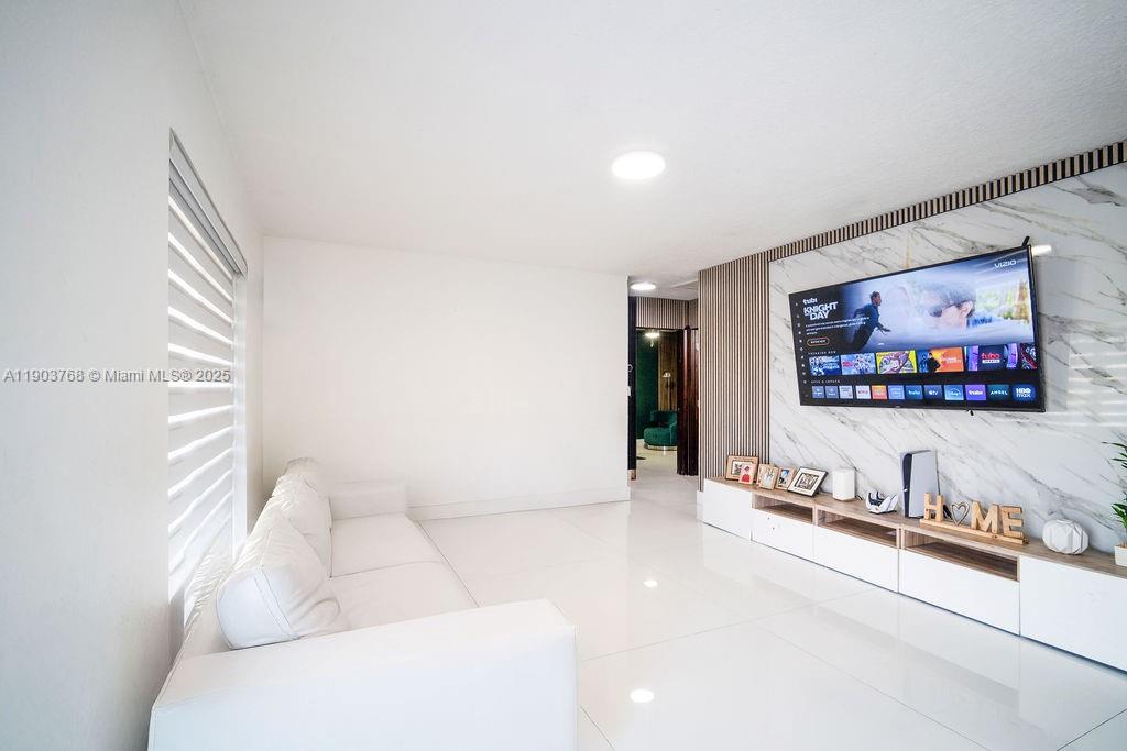 SOUTHWEST MANORS SEC 7PB - Residential