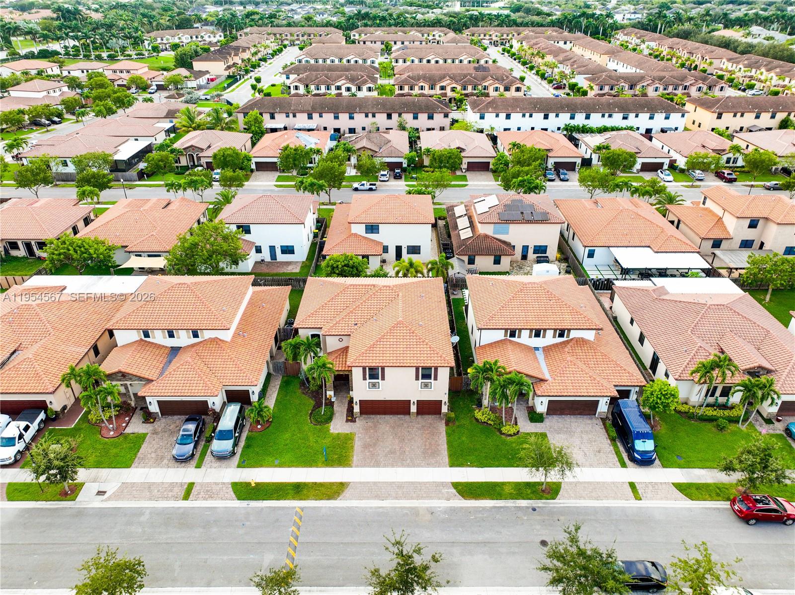BAYWINDS OF DOMINICA AND - Residential