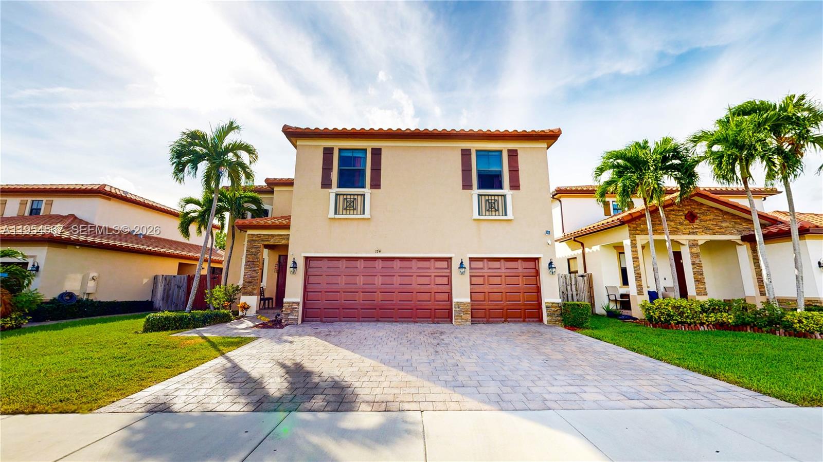 BAYWINDS OF DOMINICA AND - Residential