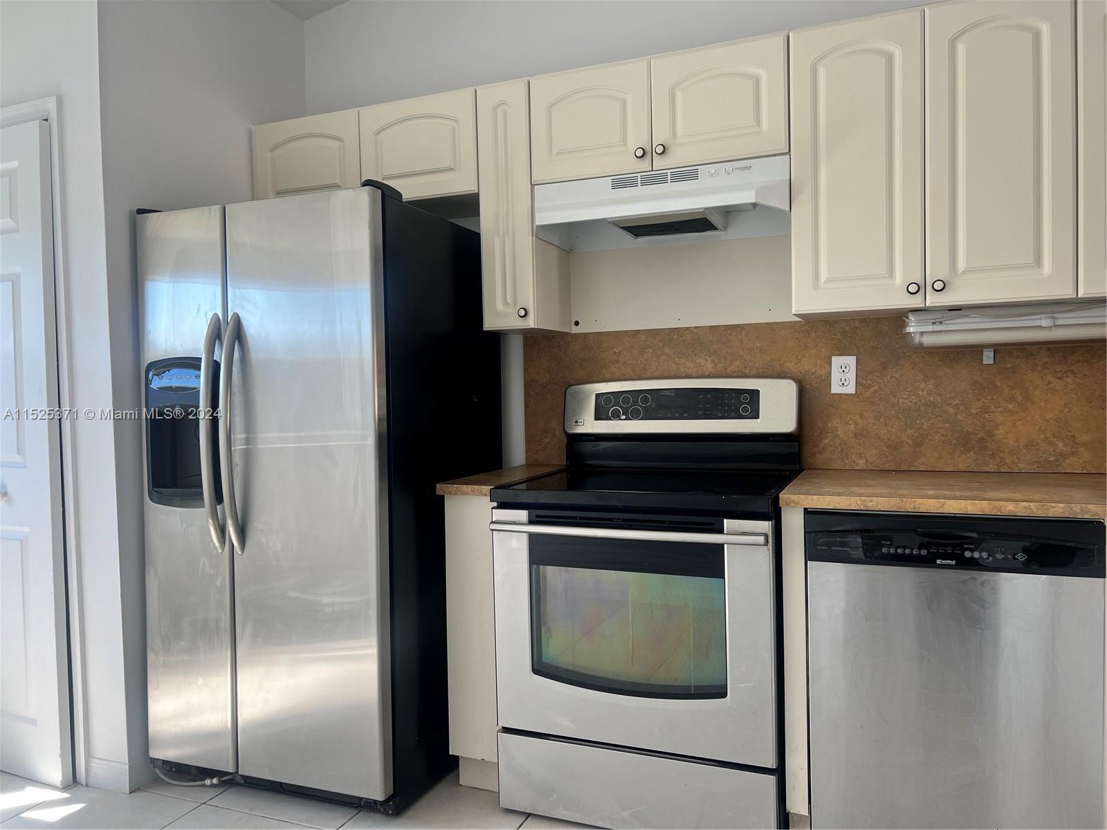 VENETIA GARDENS SOUTH - Residential
